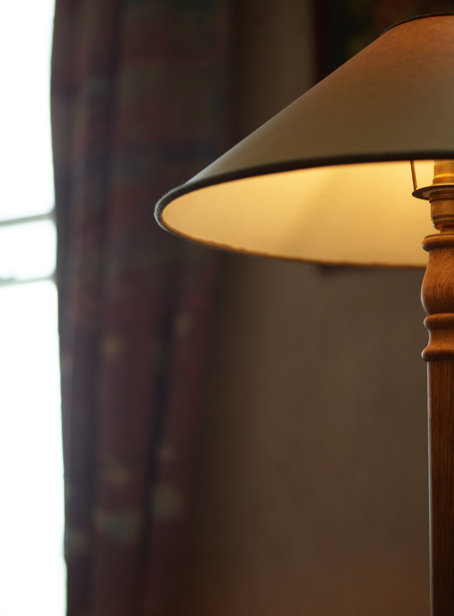 Card Lampshade, Large, Trim