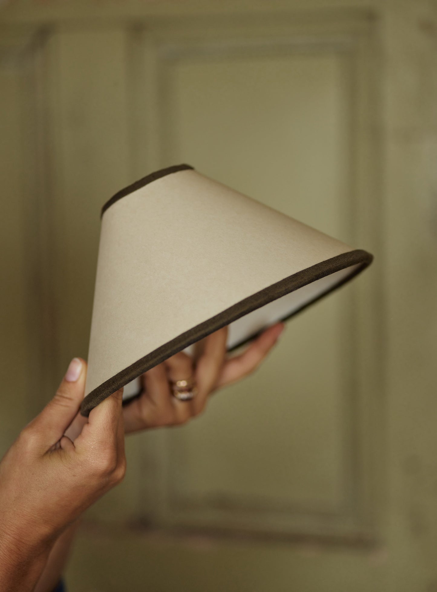 Card Lampshade, Small, Trim